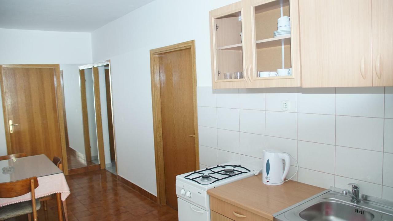 Apartmani Sipic , Bilo - Примоштен Экстерьер фото