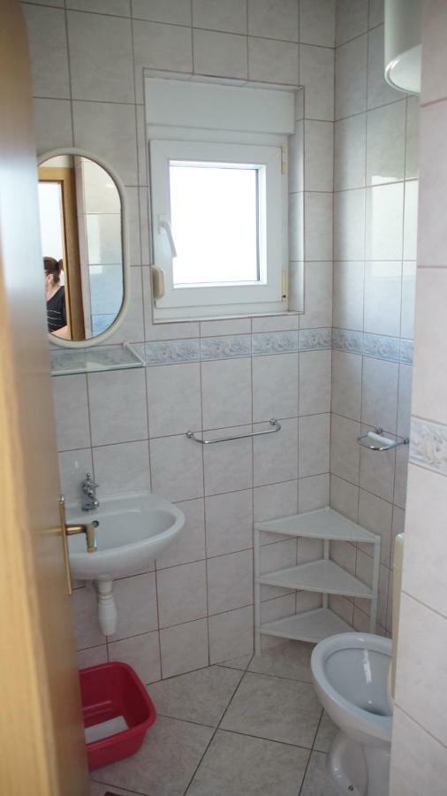 Apartmani Sipic , Bilo - Примоштен Экстерьер фото