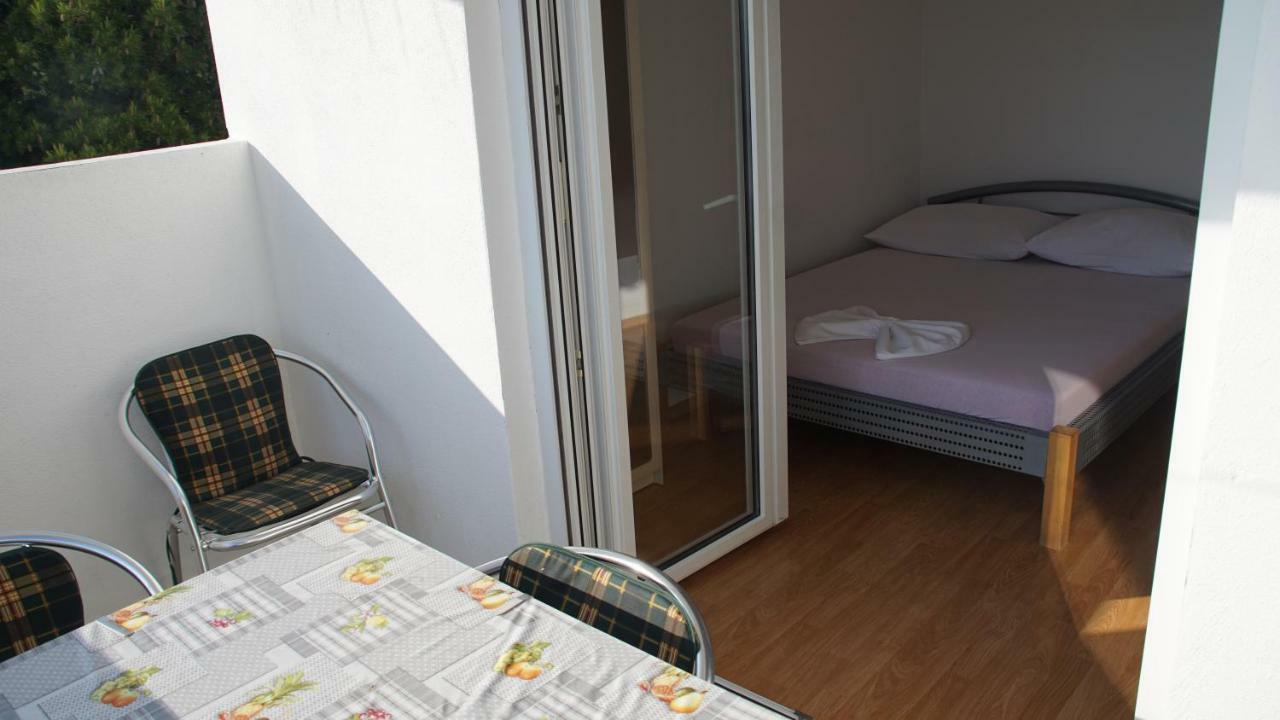 Apartmani Sipic , Bilo - Примоштен Экстерьер фото